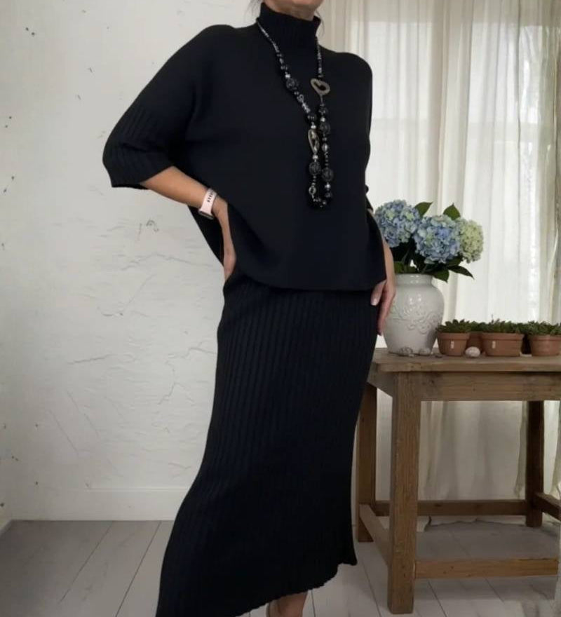 Debora | Gestricktes Set mit Geripptem Midirock