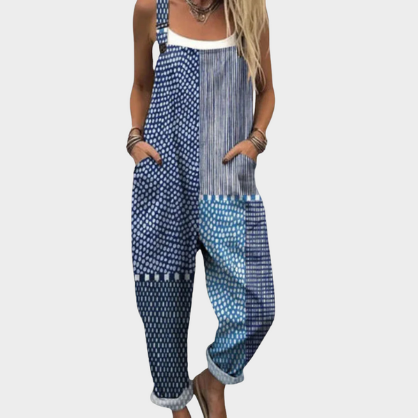 Marlene - Blaue Latzhose im Patchwork-Design
